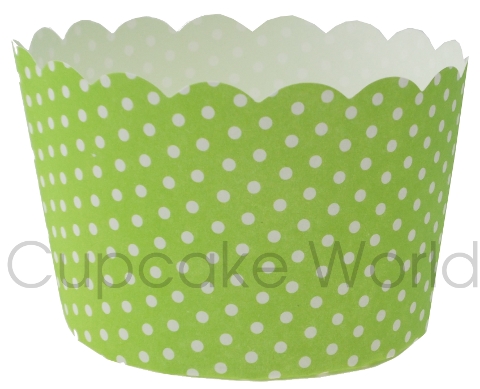 ROBERT GORDON GREEN DOTS MUFFIN / CUPCAKE CASES X 50 ROBERT GORDON GREEN DOTS MUFFIN / CUPCAKE CASES X 50